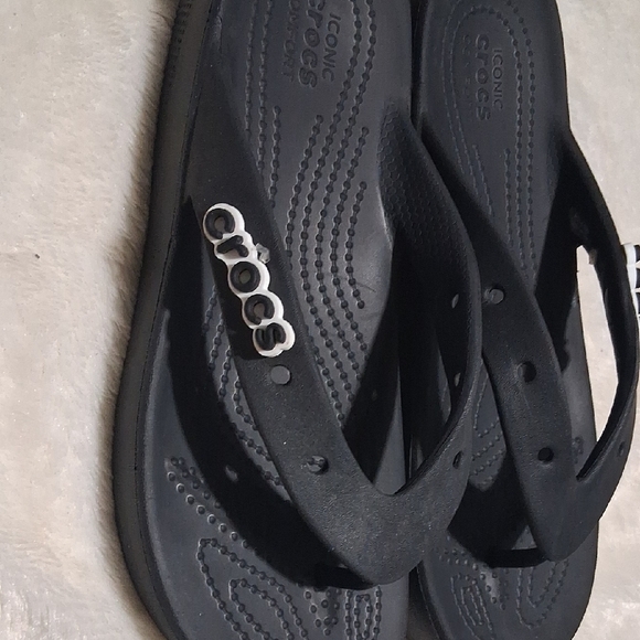 CROCS Black Women's Sandals - Picture 1 of 1